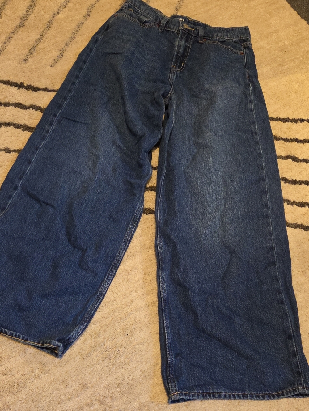 Old Navy Wide-Leg Women's Jeans in Dark Blue Wash